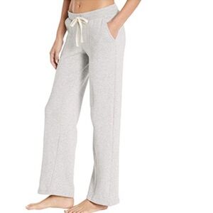 NWT UGG Women's Gray Sweatpants Sz S
